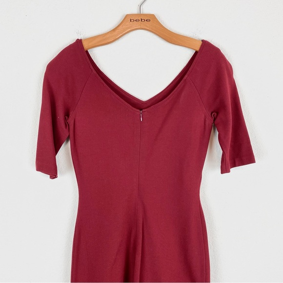 Laundry by Shelli Segal Body Con Midi V-Neck Dress - Picture 5 of 13